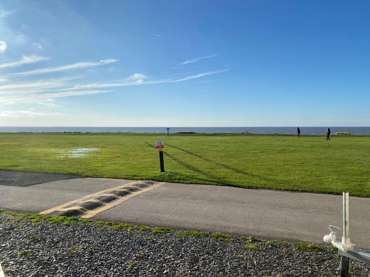 Ocean Edge Morecambe Sea View เฮย์แชม ภายนอก รูปภาพ