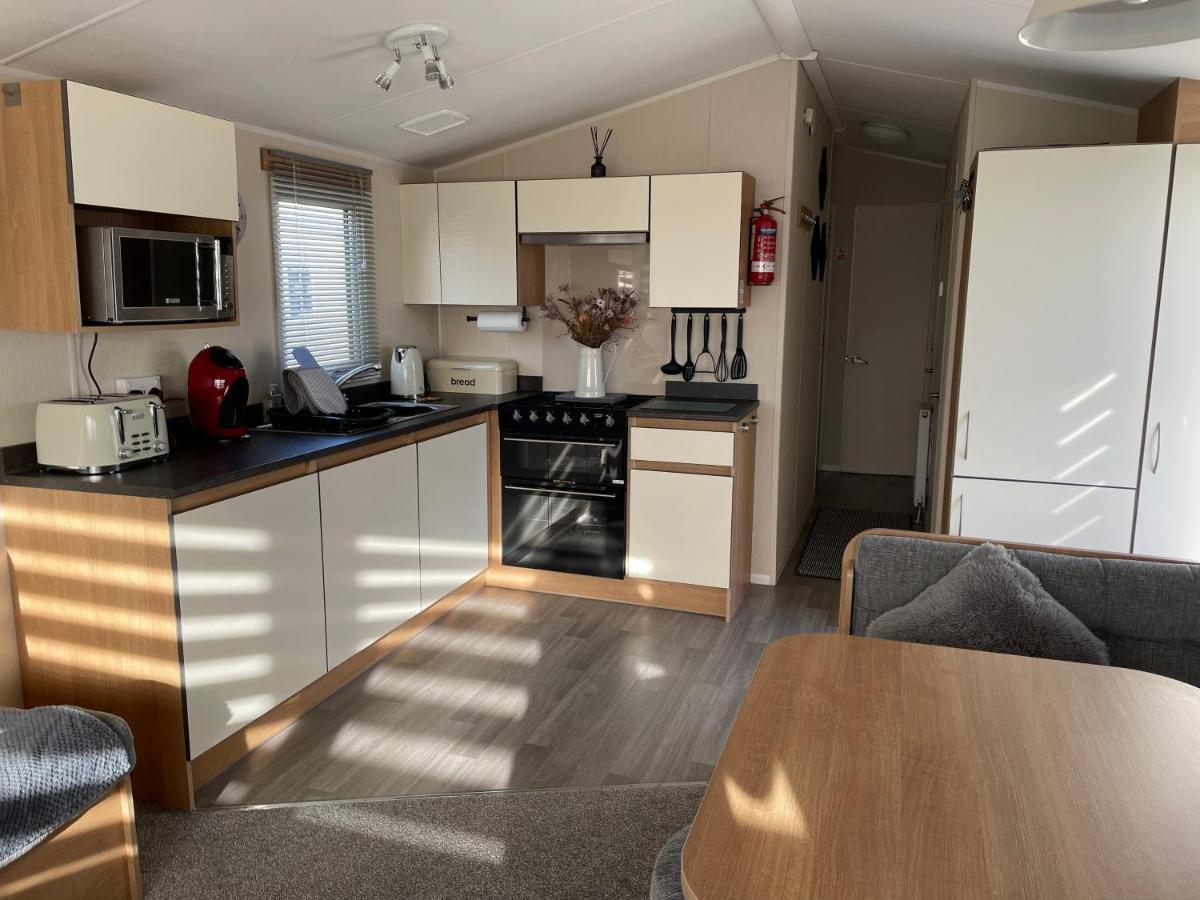 Ocean Edge Morecambe Sea View เฮย์แชม ภายนอก รูปภาพ